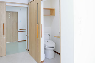 トイレまわり